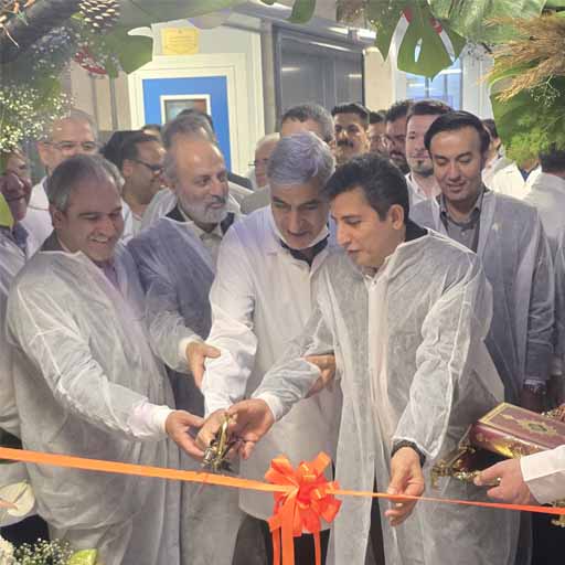 برگ زرینی دیگر از افتخارات شرکت داروسازی دانا از یک محصول تزریقی مهم رونمایی شد و دو خط جدید قطره و شربت خوراکی افتتاح گردید